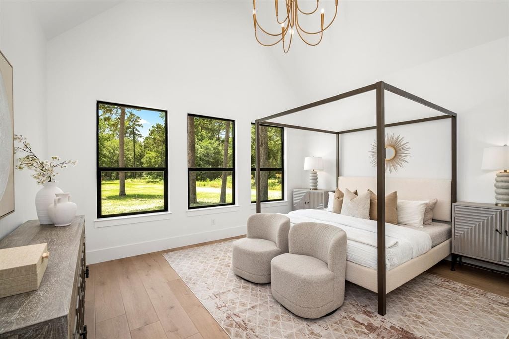 Houston home staging a primary bedroom